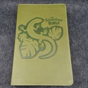 NIrV Adventure Bible for Early Readers Green Lizard Cover Leathersoft Full Cover